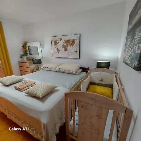 Viola Apartment *