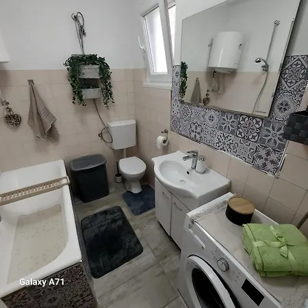 Apartment Viola